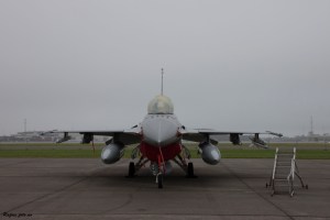 F-16